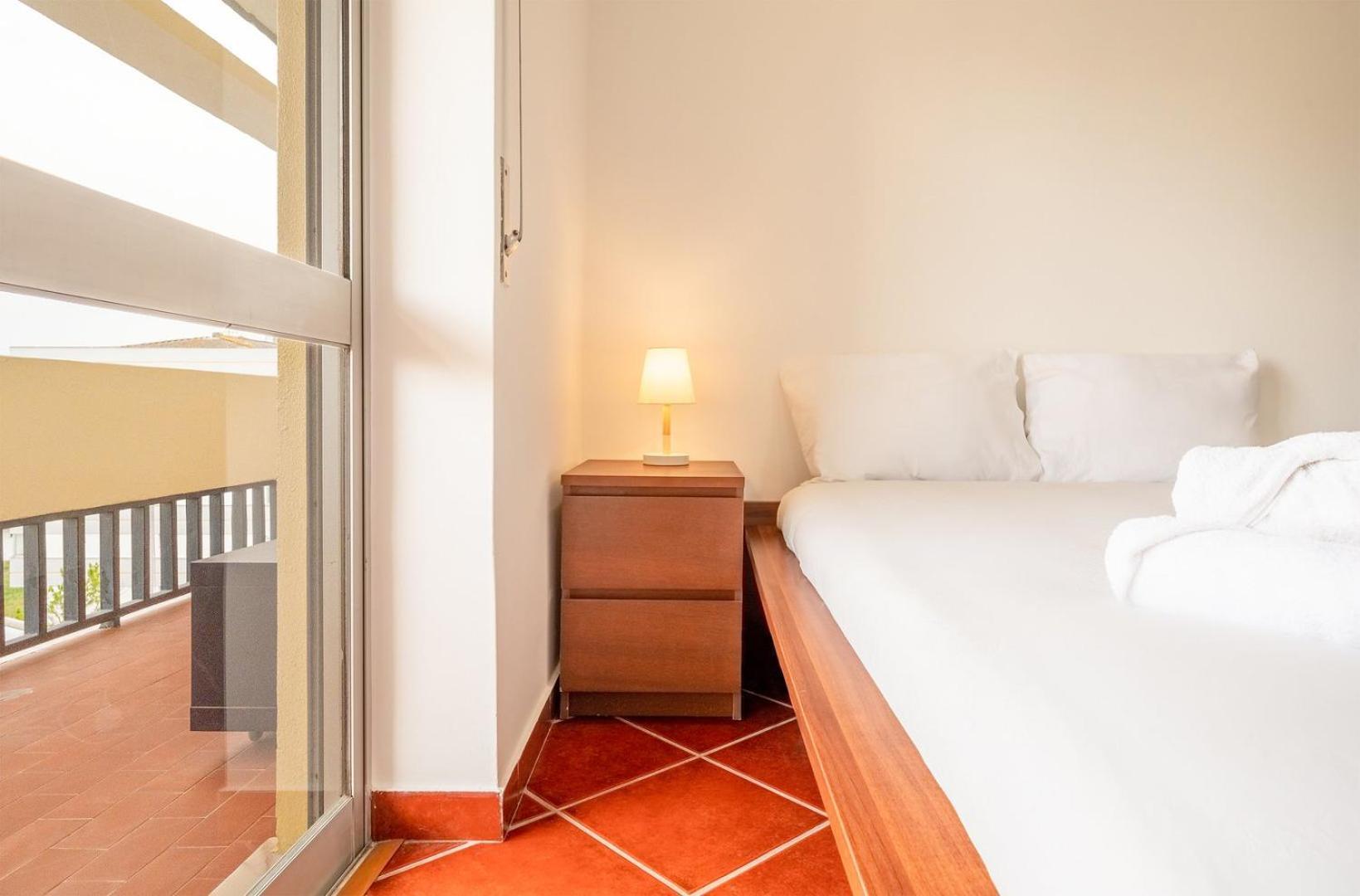 Guestready - Glowing Hideaway In Almada Rum bild